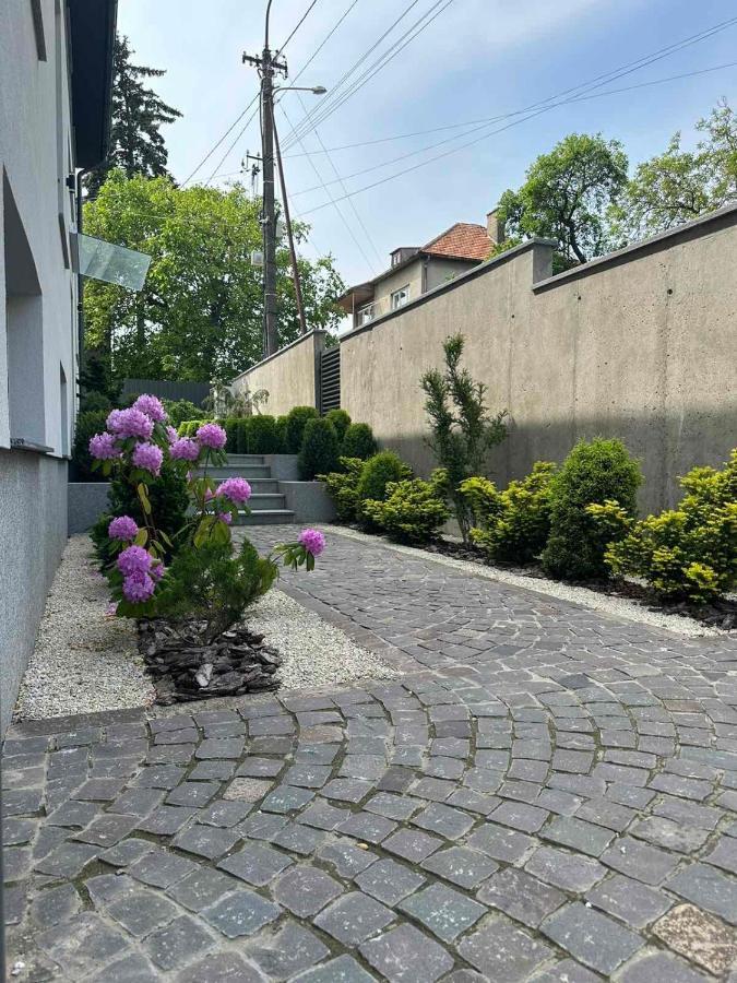 Панорамні Апартаменти Uzhhorod Exterior photo